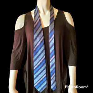 Balucci Blue Striped Silk Tie